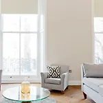 Flat 4, Cromwell Road 1 Bedroom Apartment With Balcony