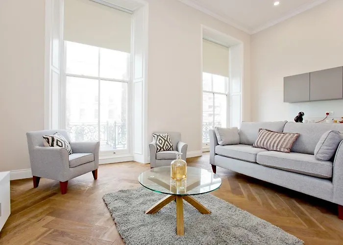 Flat 4, Cromwell Road 1 Bedroom Apartment With Balcony