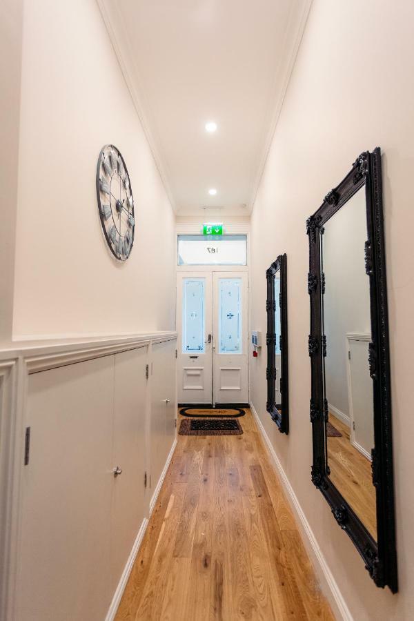 Flat 4, Cromwell Road 1 Bedroom With Balcony *